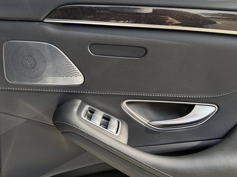 Used 2015 Mercedes-Benz S 550 Sedan w/ Premium 1 Package image 50