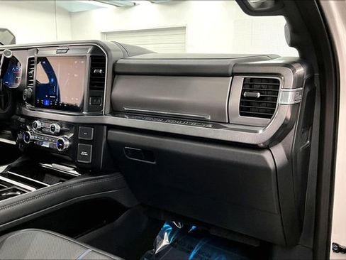 Used 2025 Ford F350 Platinum AWD/4WD image 20