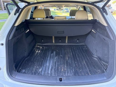 Used 2019 Audi Q5 2.0T Premium Plus w/ Premium Plus Package AWD/4WD image 21
