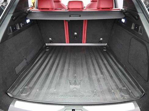 Used 2023 Maserati Grecale Modena image 33