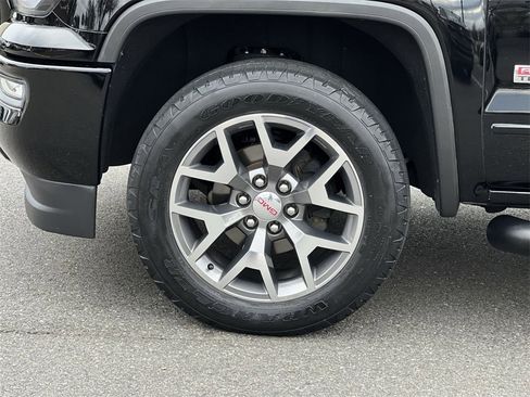 Used 2017 GMC Sierra 1500 SLT image 12