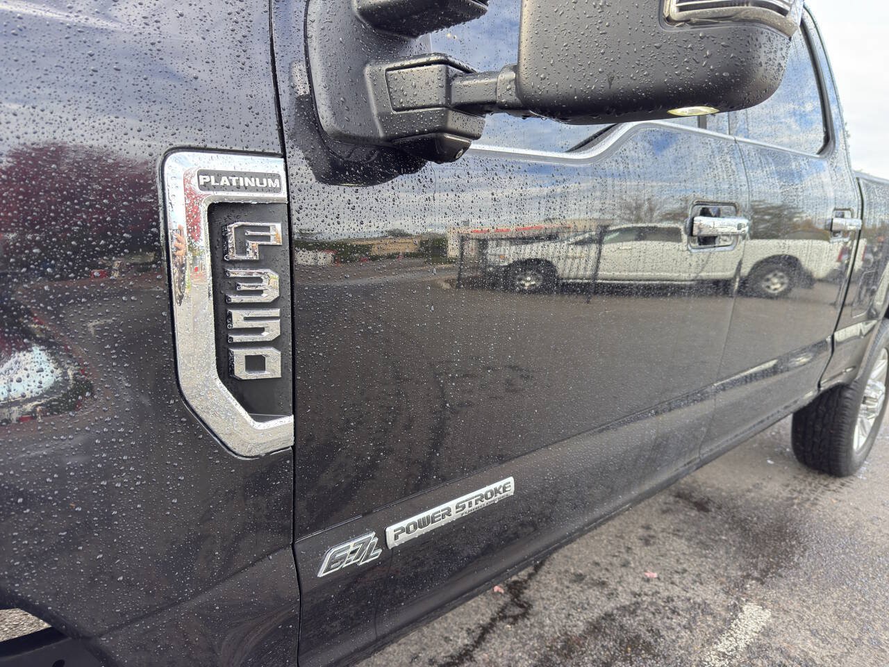 Used 2017 Ford F350 Platinum w/ Platinum Ultimate Package AWD/4WD image 8