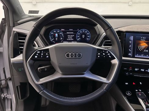 Used 2023 Audi Q4 e-tron Premium w/ Convenience Package image 24