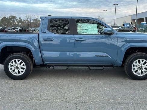 New 2026 Toyota Tacoma SR5 image 10
