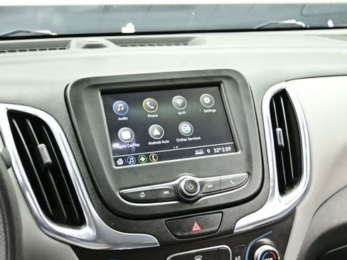Used 2019 Chevrolet Equinox LS image 10
