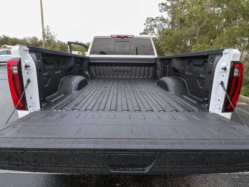 New 2026 GMC Sierra 3500 SLT w/ SLT Premium Package image 28