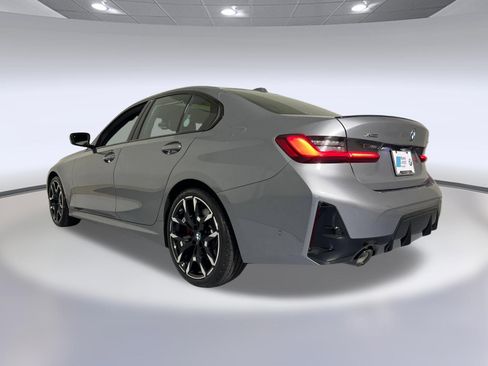 Used 2025 BMW 330i xDrive Sedan w/ M Sport Package AWD/4WD image 3