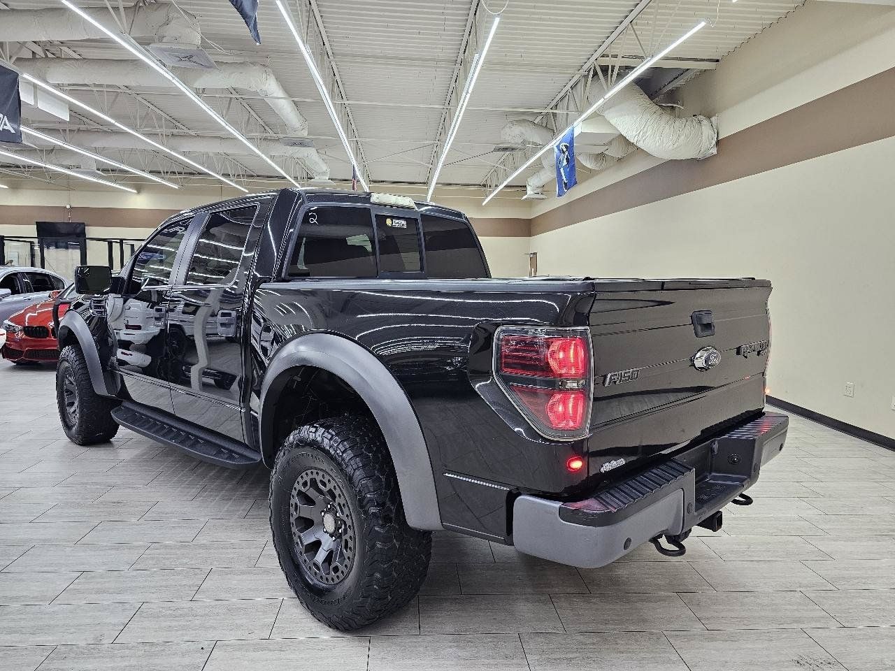 Used 2014 Ford F150 Raptor w/ Equipment Group 801A Luxury AWD/4WD image 8