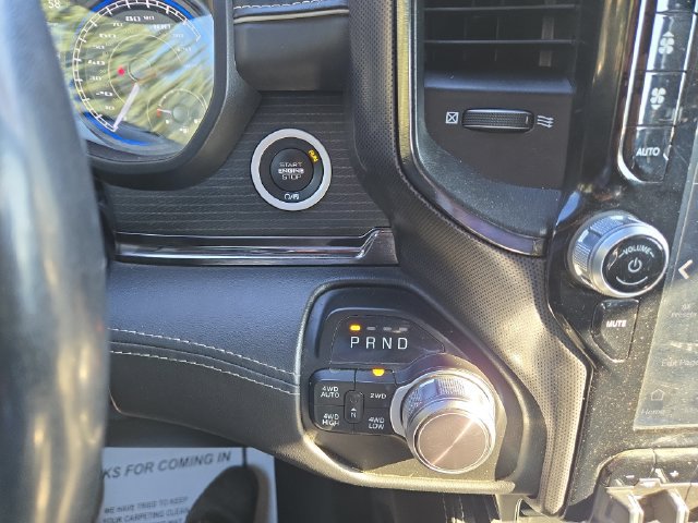 Used 2022 RAM 1500 Limited w/ Body-Colour Bumper Group AWD/4WD image 25