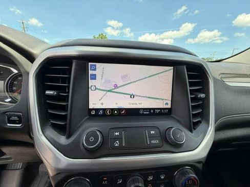 Used 2023 GMC Acadia SLT w/ Elevation Edition AWD/4WD image 17