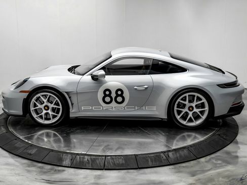 Used 2024 Porsche 911 GT3 RS image 8