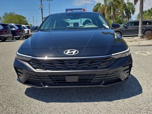 New 2026 Hyundai Elantra SEL Sport Premium FWD image 10
