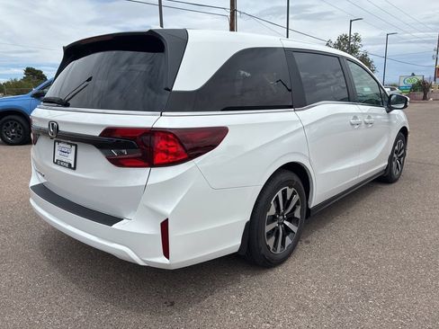 New 2026 Honda Odyssey EX-L image 5