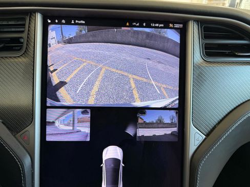 Used 2021 Tesla Model S Performance image 36