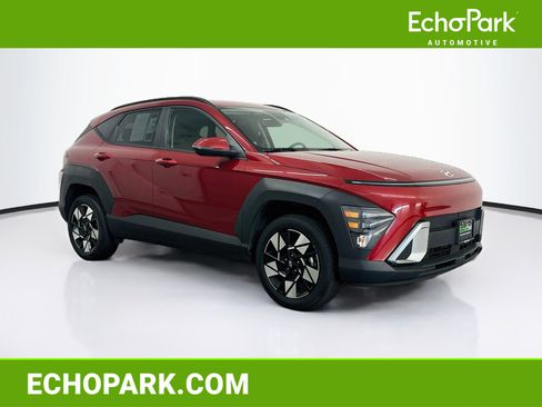 Used 2025 Hyundai Kona SEL AWD/4WD image 1