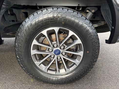 Used 2019 Ford F150 XLT w/ Equipment Group 302A Luxury image 32