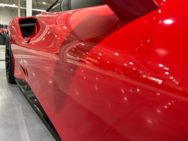 Used 2016 Ferrari 488 GTB RWD image 18