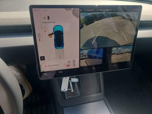 Used 2025 Tesla Model 3 Long Range RWD image 12