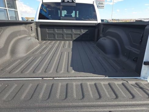 Used 2025 RAM 2500 Laramie image 10