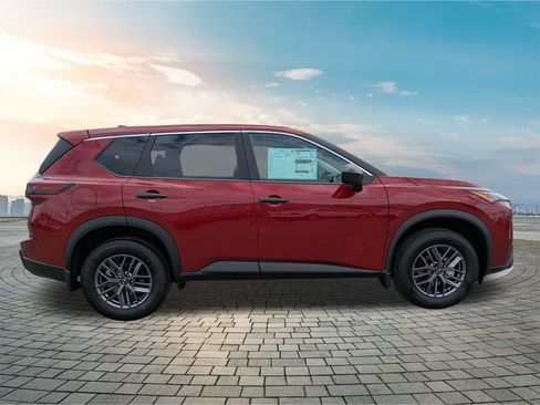 New 2026 Nissan Rogue S image 3