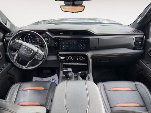 Used 2023 GMC Sierra 1500 AT4 image 10