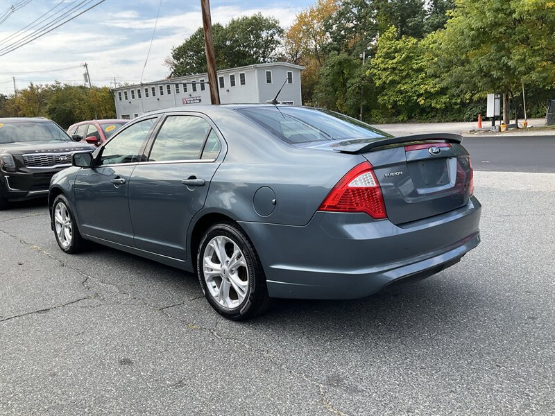 Used 2012 Ford Fusion SE FWD image 7