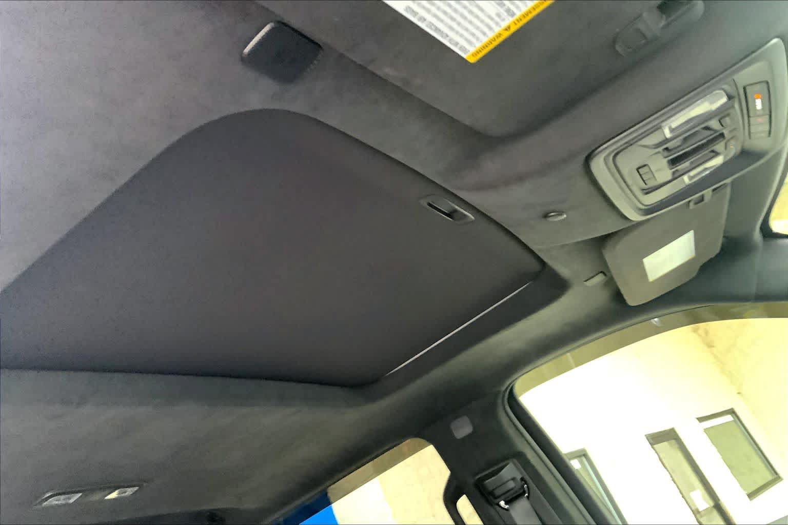 Used 2025 GMC Sierra 2500 AT4X AWD/4WD image 14