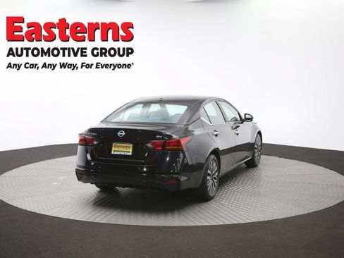 Used 2024 Nissan Altima 2.5 SV FWD image 39