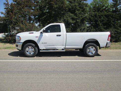 Used 2021 RAM 2500 Tradesman AWD/4WD image 26