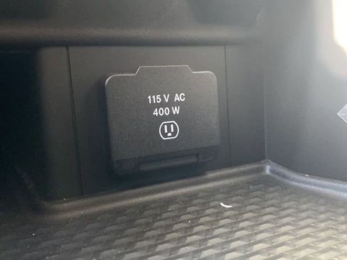 New 2026 RAM 1500 Laramie w/ Sport Appearance Package AWD/4WD image 28