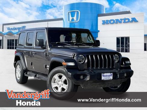 Used 2020 Jeep Wrangler Unlimited Sport S AWD/4WD image 1