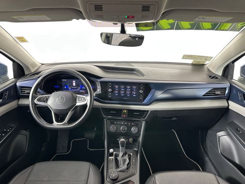 Used 2022 Volkswagen Taos SE image 14