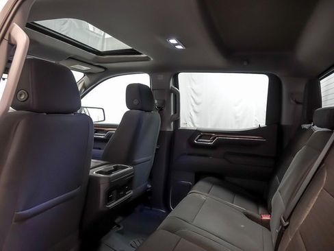 New 2026 Chevrolet Silverado 1500 LT Trail Boss w/ Convenience Package II image 18