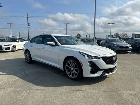 Used 2020 Cadillac CT5 V w/ Platinum Package image 3