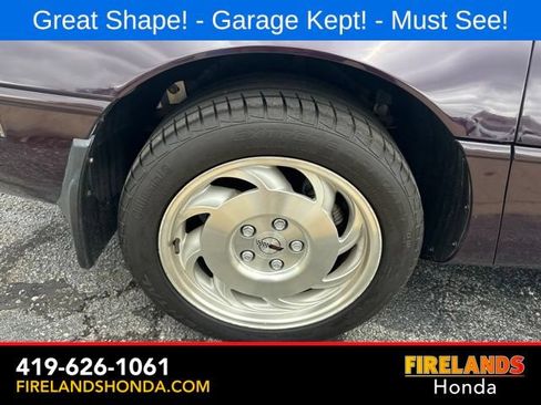 Used 1994 Chevrolet Corvette Coupe RWD image 28