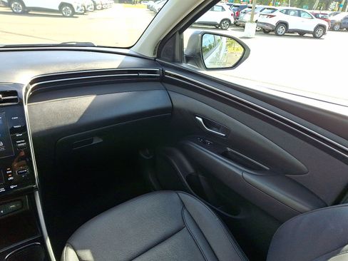 Certified 2023 Hyundai Tucson SEL w/ Convenience Package image 10