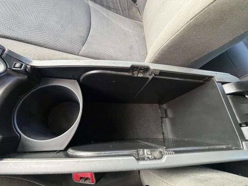 Used 2011 Toyota Prius Five image 44