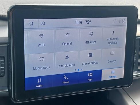 Used 2022 Ford Explorer XLT w/ Equipment Group 202A AWD/4WD image 27