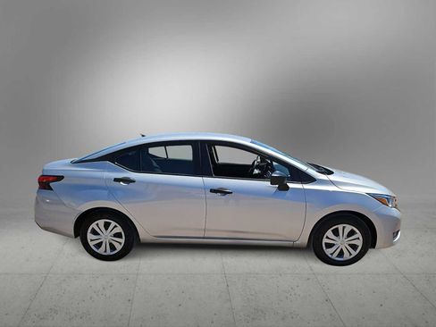 Used 2024 Nissan Versa S FWD image 9