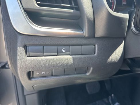 Certified 2023 Nissan Rogue SV AWD/4WD image 13