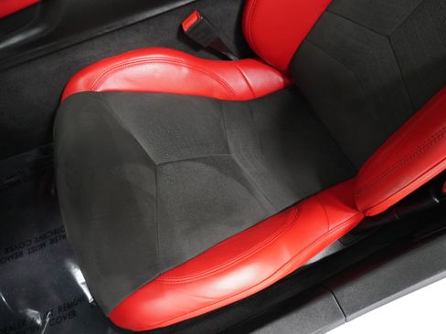 Used 2023 Chevrolet Corvette Stingray Premium Conv w/ Z51 Performance Package image 11