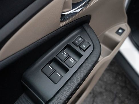 Used 2023 Honda Ridgeline RTL-E image 19