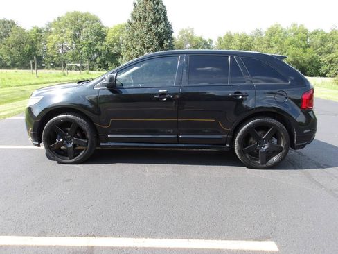 Used 2011 Ford Edge Sport w/ Driver Entry Pkg AWD/4WD image 11