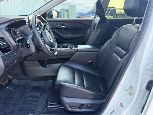 Used 2023 Nissan Rogue SL w/ SL Premium Package AWD/4WD image 17