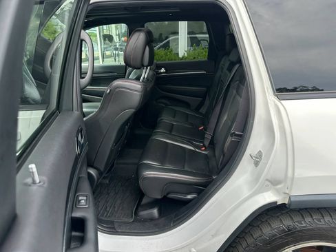 Used 2019 Jeep Grand Cherokee Trailhawk w/ Trailhawk Luxury Group AWD/4WD image 12