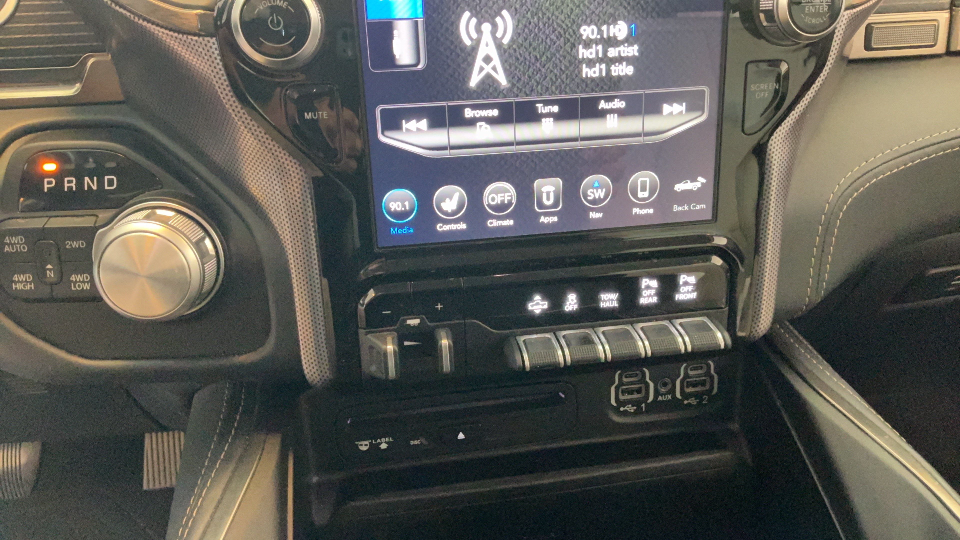 Used 2019 RAM 1500 Limited AWD/4WD image 16