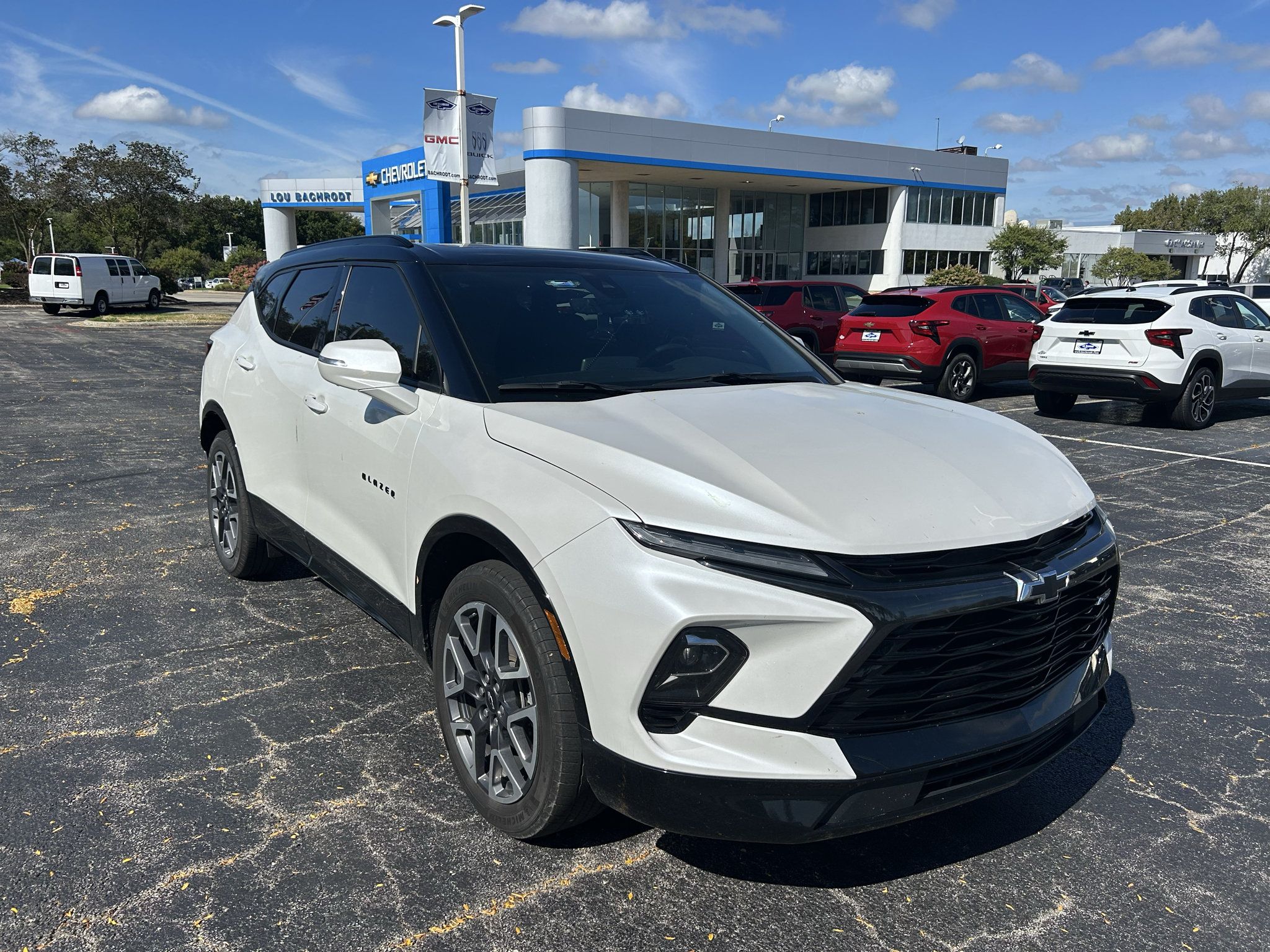 Used 2024 Chevrolet Blazer RS w/ Driver Confidence II Package FWD image 1