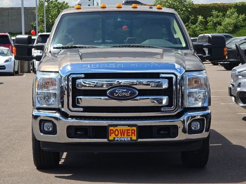 Used 2015 Ford F250 XLT w/ XLT Value Package RWD image 9