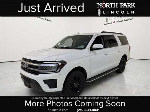 Used 2022 Ford Expedition Max XLT RWD image 1
