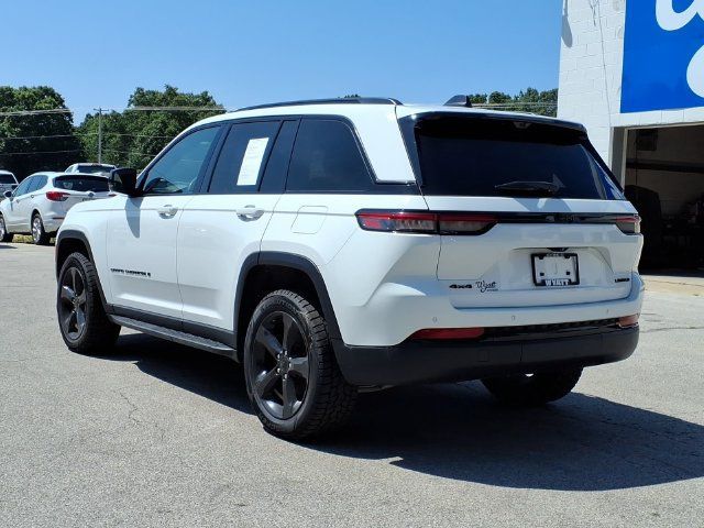 Used 2024 Jeep Grand Cherokee Limited w/ Luxury Tech Group II AWD/4WD image 6